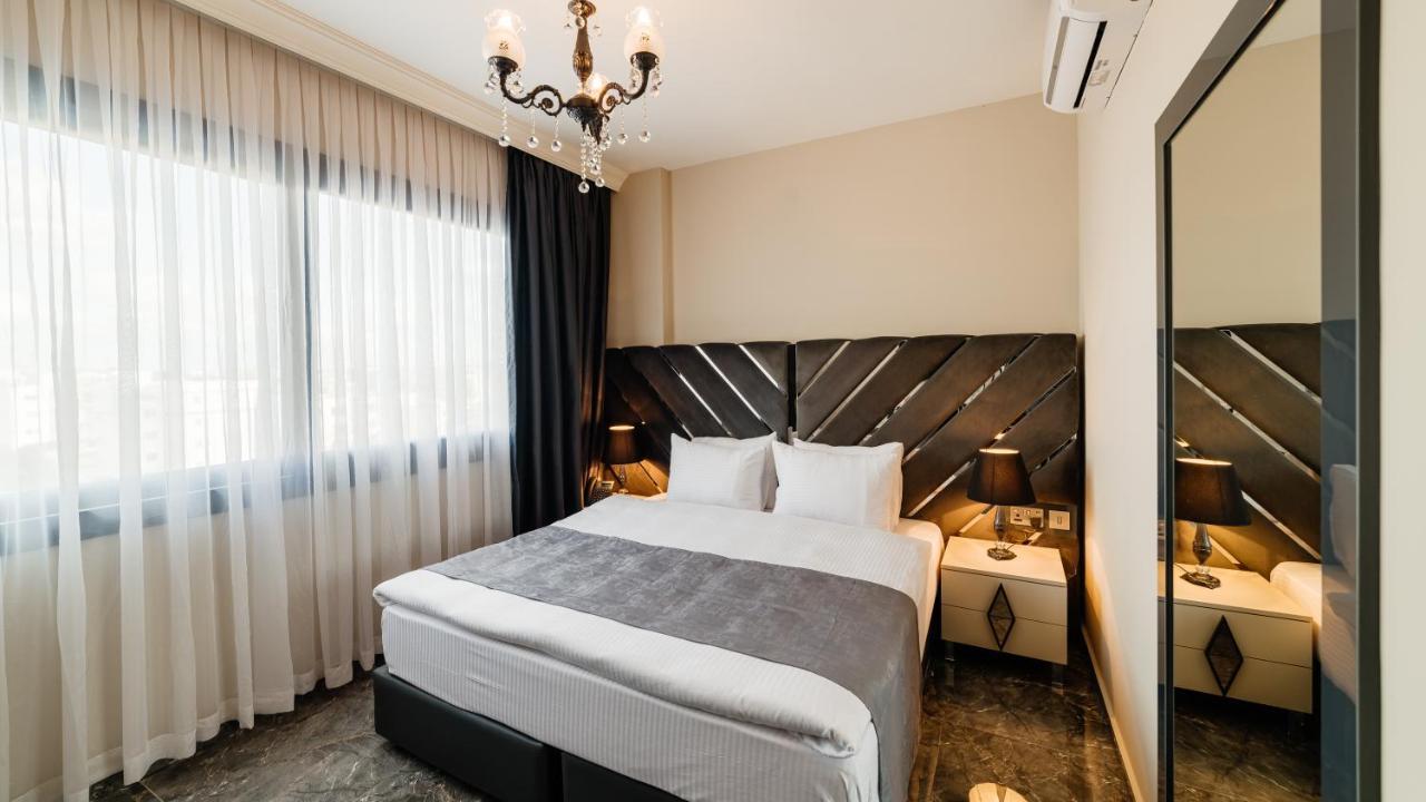 Royal Palace Hotel Nicosia Exterior photo