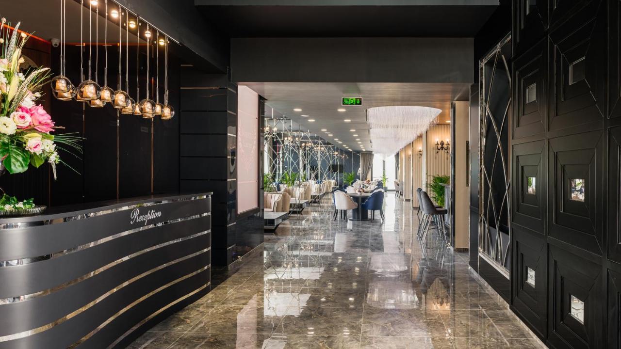 Royal Palace Hotel Nicosia Exterior photo