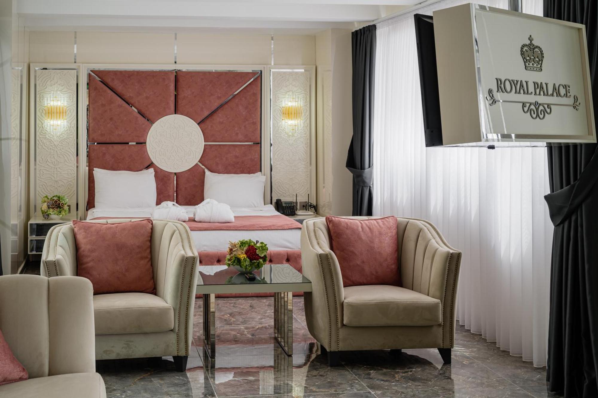 Royal Palace Hotel Nicosia Exterior photo